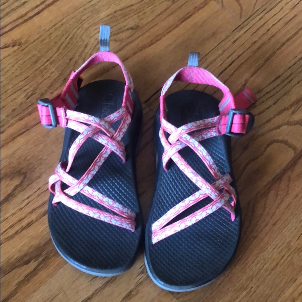 Girl’s Chaco sandal size 2